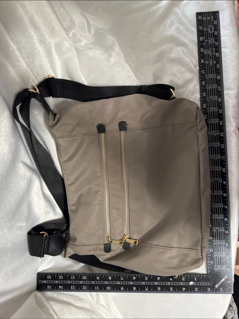 N/A classic taupe